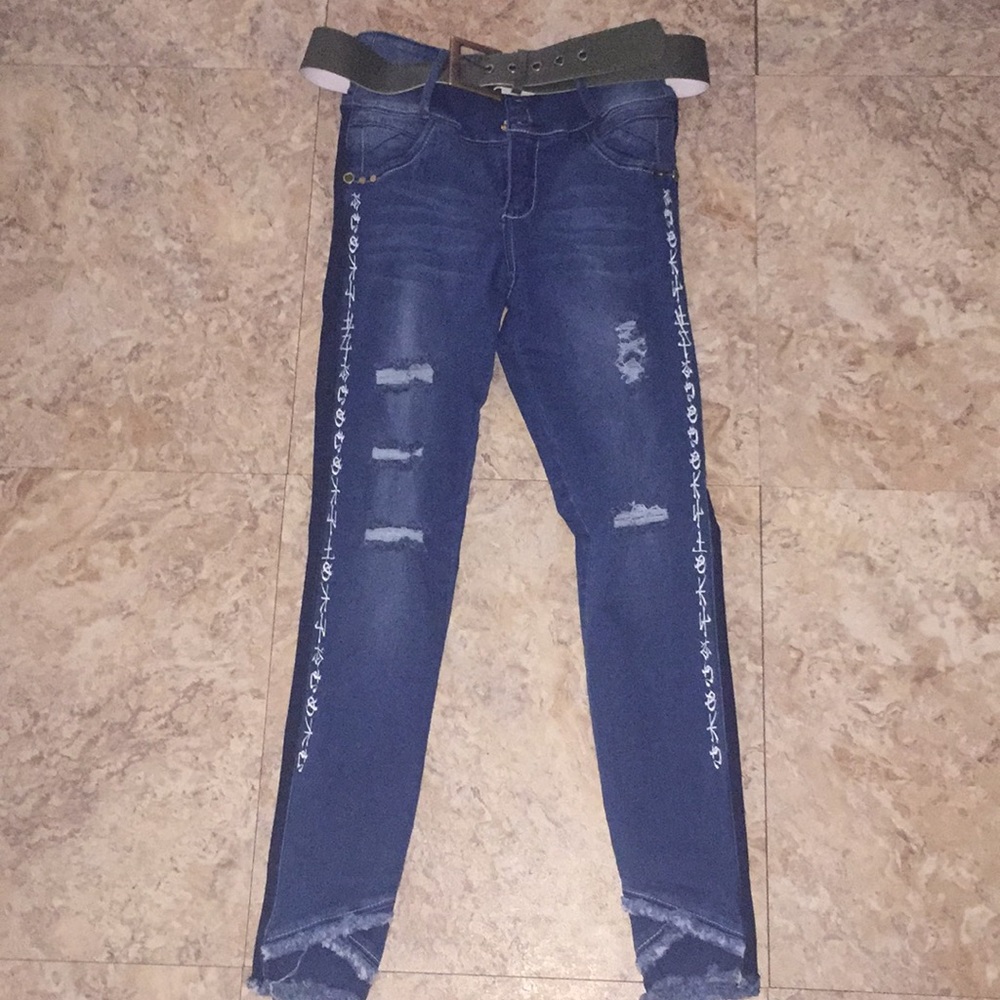 Jeans